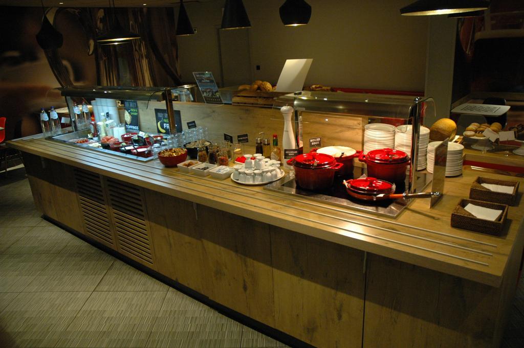Ibis Gent Centrum St. Baafs Kathedraal Exterior foto